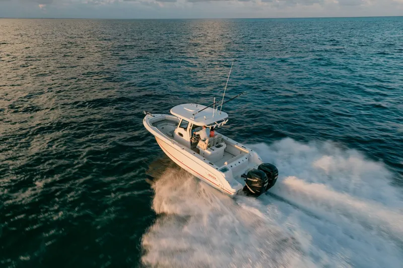 Slide: The Image of Boston Whaler 250 Outrage 2027 - 56