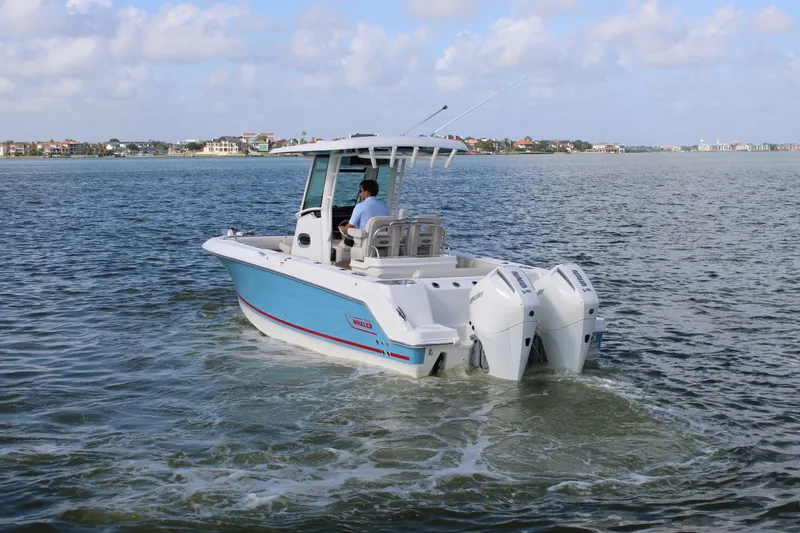Slide: The Image of Boston Whaler 250 Outrage 2027 - 1