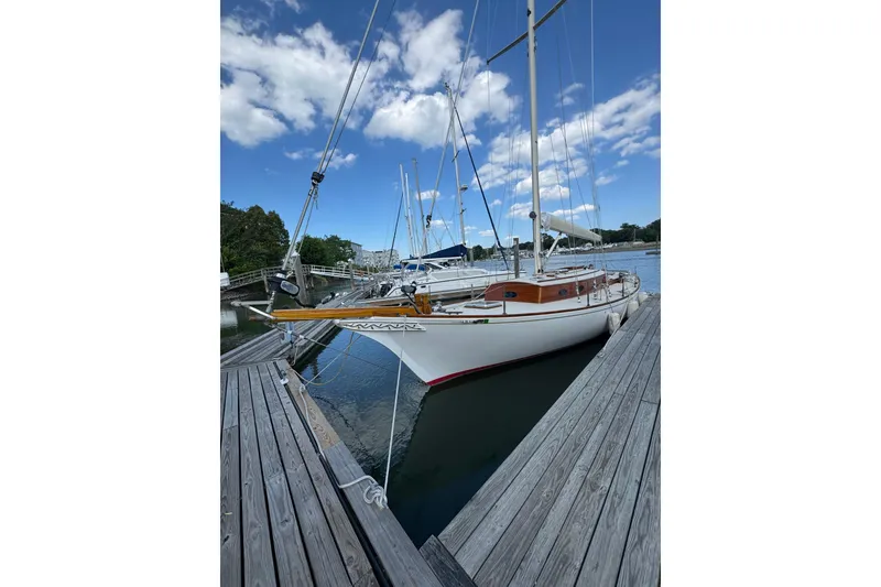 Slide: The Image of Navigation equipment on 1979 O.Lie-Neilsen 44 Cutter Rigged sailboat, featuring B&G displays. - 26