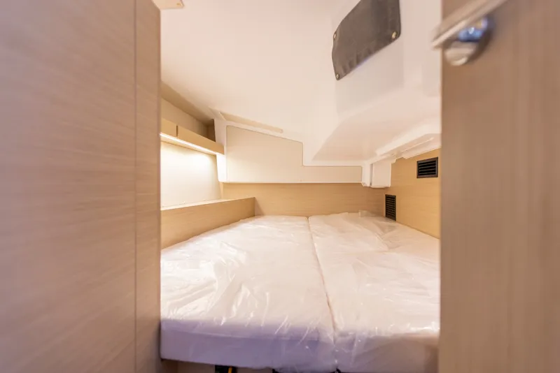 Slide: The Image of Interior of Beneteau Oceanis 34.1 yacht, model year 2026. - 15