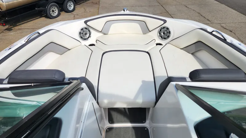 Slide: The Image of Interior view of 2016 Yamaha AR192 boat with seating area. - 27