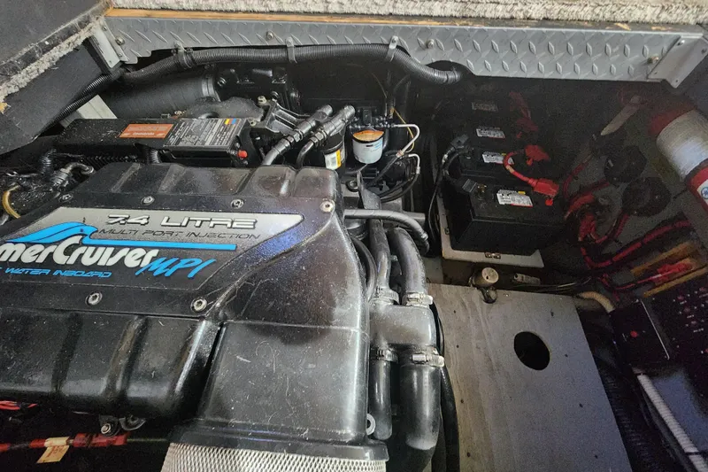 Slide: The Image of Engine compartment of a 1996 Sea Ray 370 Sedan Bridge with MerCruiser 7.4L MPI engine. - 21