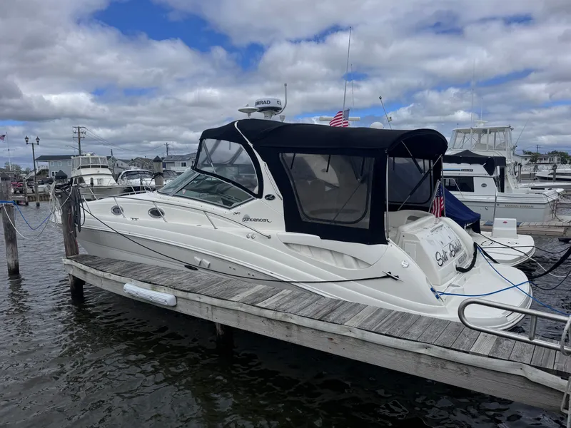 Slide: The Image of Sea Ray 340 Sundancer 2004 - 1