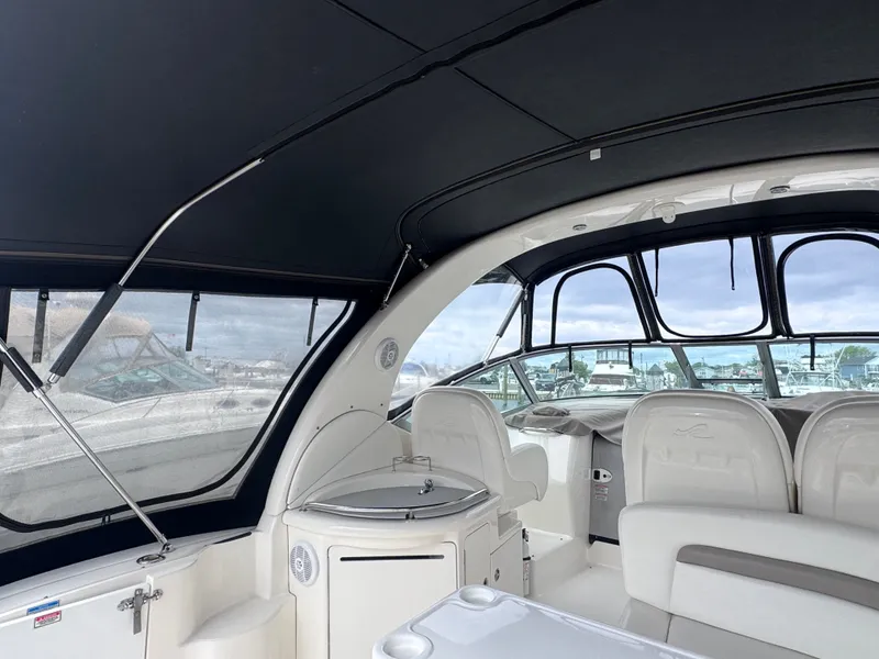 Slide: The Image of Sea Ray 340 Sundancer 2004 - 10