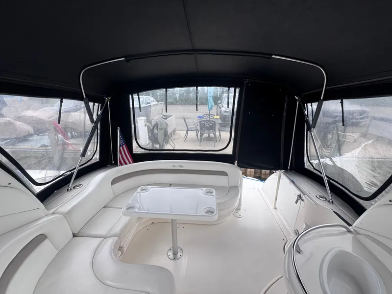 Slide: The Image of Sea Ray 340 Sundancer 2004 - 4
