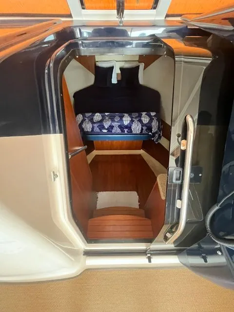 Slide: The Image of Tiara 3100 Coronet 2012 - 3