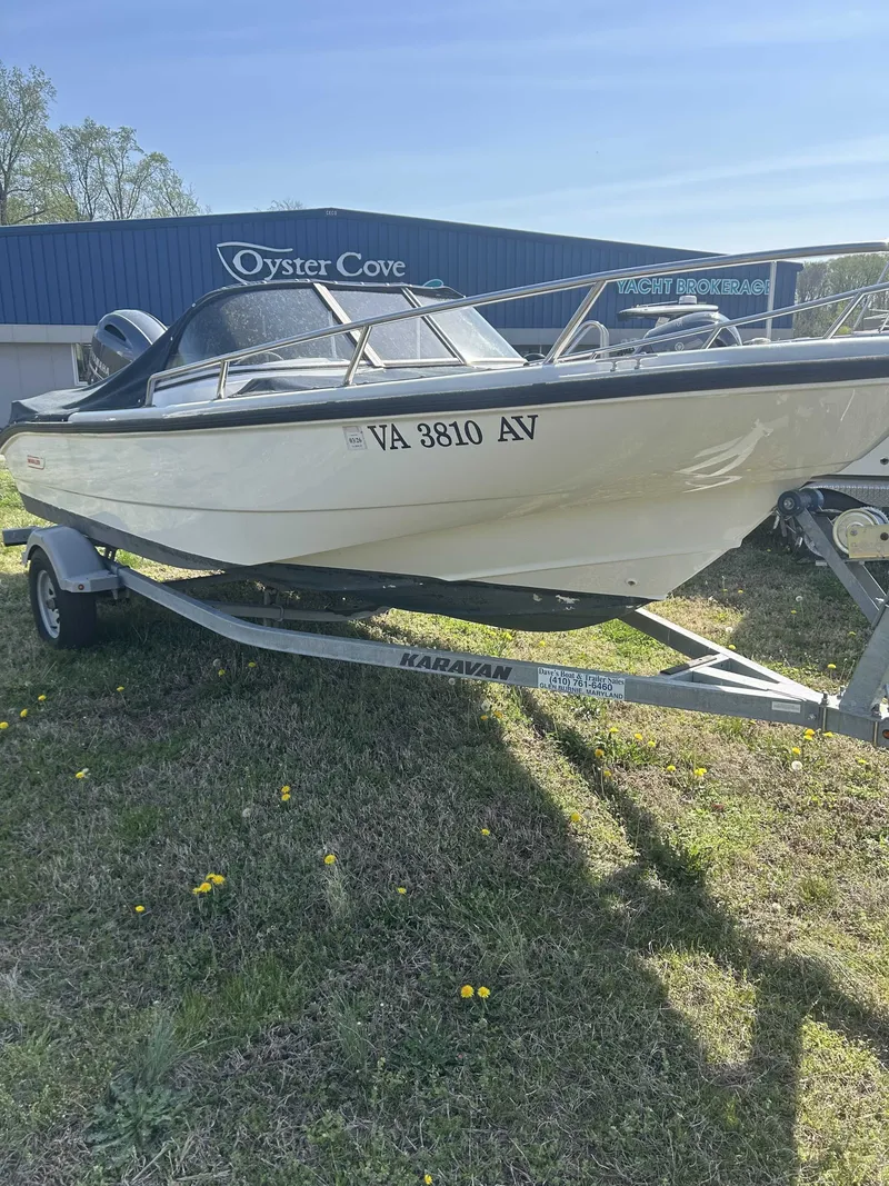 The Image of Boston Whaler Ventura 16 1999 - 1