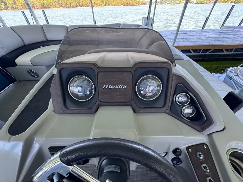 Slide: The Image of Manitou 230 Encore SR SHP 2018 - 20