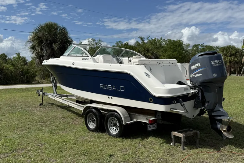 Slide: The Image of 2010 Robalo R227 Dual Console boat on trailer with Yamaha 250 engine. - 5