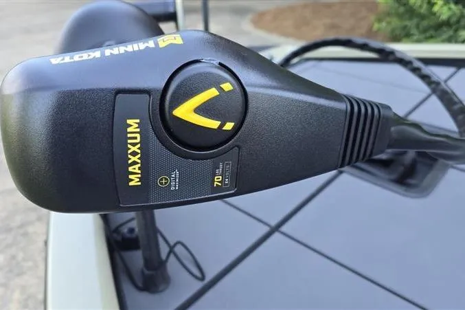 Slide: The Image of Minn Kota Maxxum trolling motor on 2026 Tracker Savage 215 boat. - 11