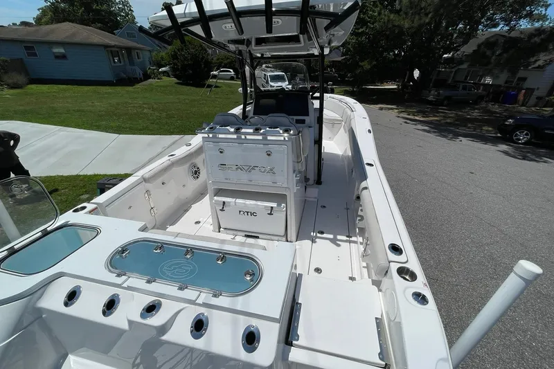 Slide: The Image of AFT COCKPIT OVERVIEW LOOKING FORWARD - 25