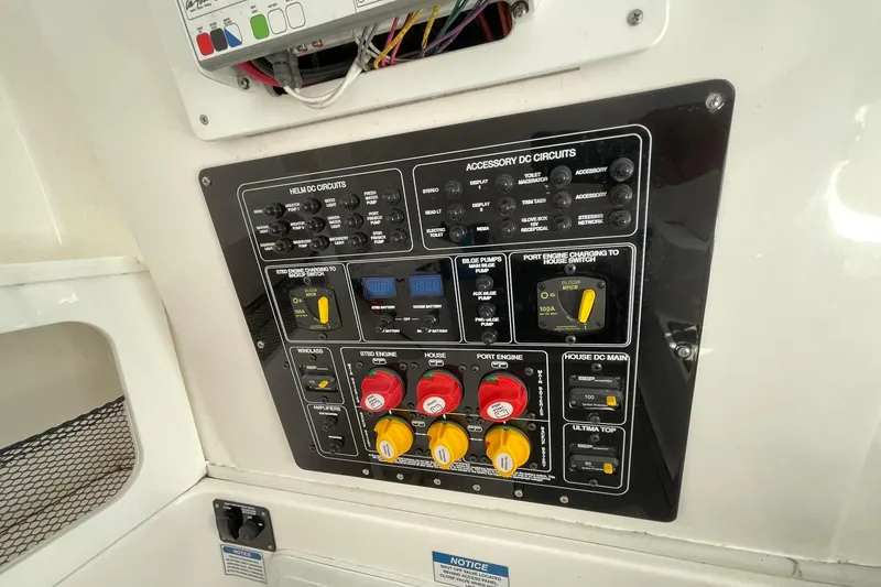 Slide: The Image of ELECTRICAL DISTRIBUTION PANEL IN HEAD COMPARTMENT WHERE STAYS PROTECTED!! - 59