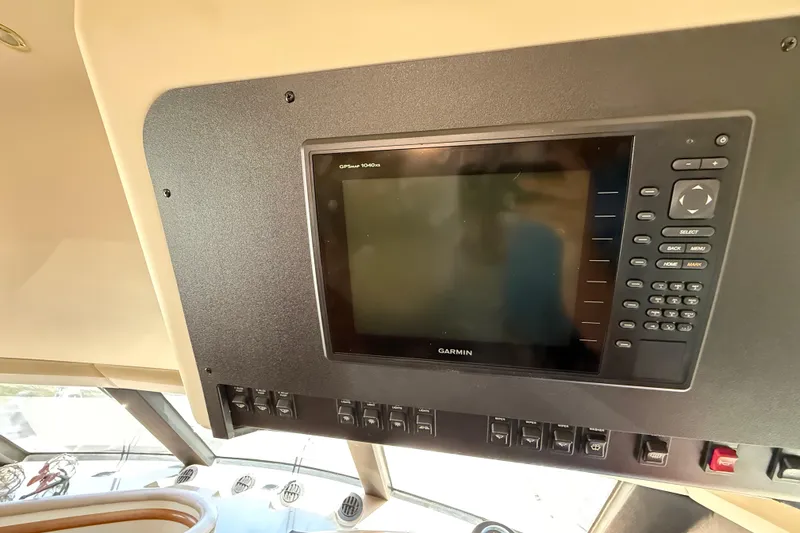 Slide: The Image of Garmin GPS display on 1999 Carver 450 Voyager Pilothouse yacht dashboard. - 31