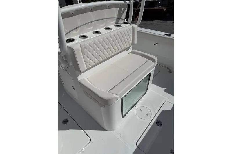 Slide: The Image of 2026 Sea Hunt Ultra 285 Coffin Box boat dashboard with Garmin navigation system. - 10