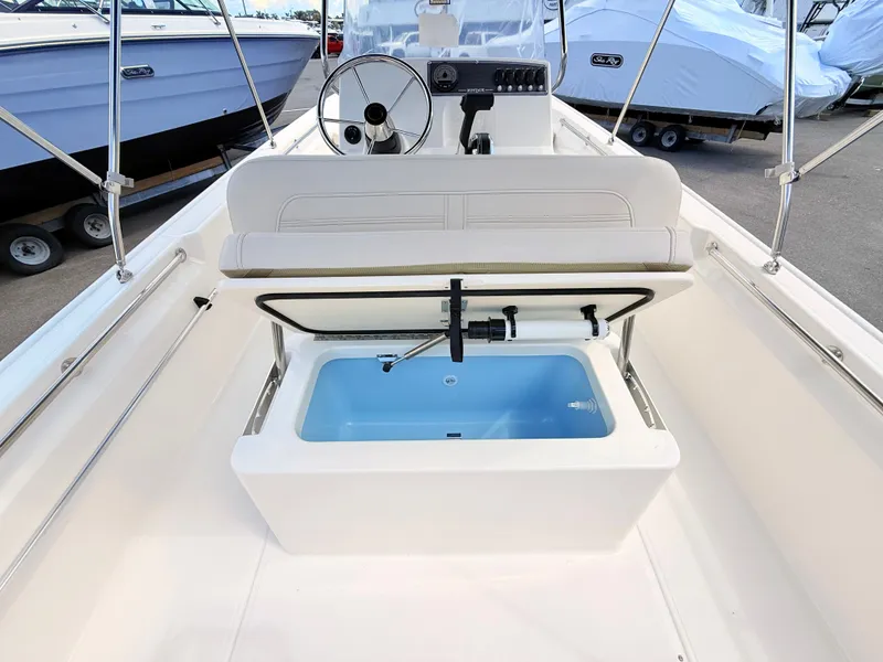 Slide: The Image of Boston Whaler 170 Montauk 2027 - 19