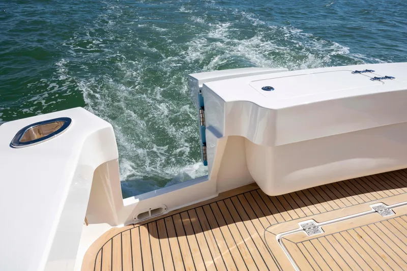 Slide: The Image of Albemarle 410 Express Fisherman 2019 - 62