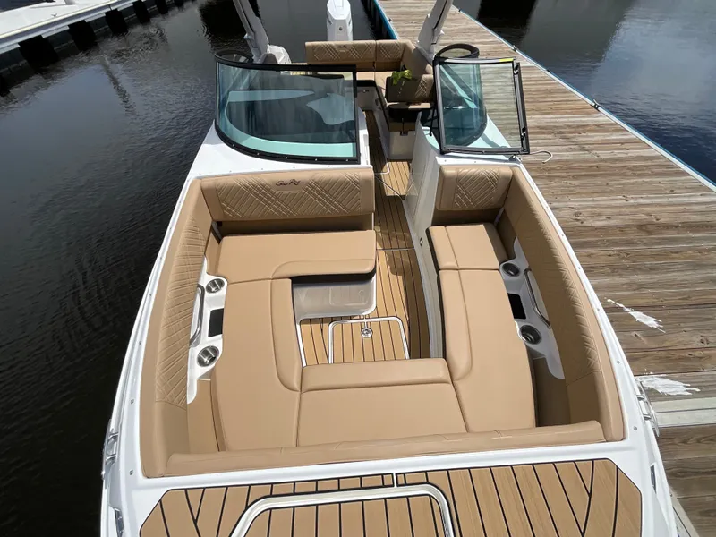 Slide: The Image of Sea Ray SDX 270 Outboard 2027 - 21
