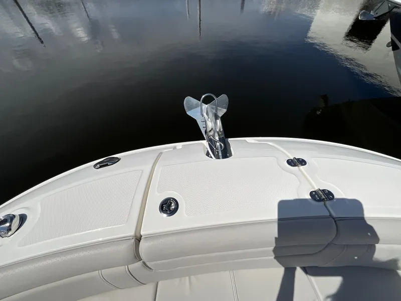 Slide: The Image of Sea Ray SDX 290 Outboard 2027 - 14
