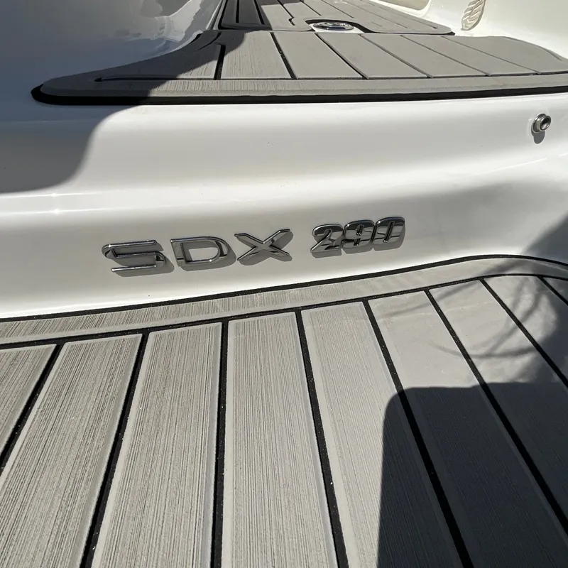 Slide: The Image of Sea Ray SDX 290 Outboard 2027 - 5
