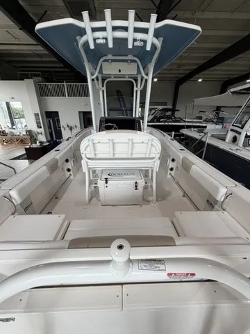 Slide: The Image of Robalo R232 Explorer 2026 - 3