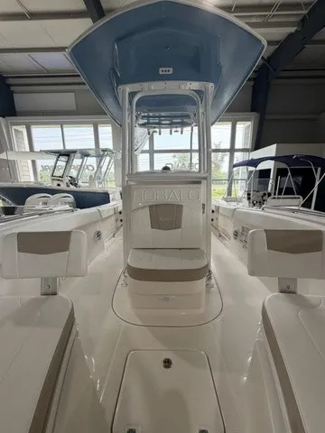 Slide: The Image of Robalo R232 Explorer 2026 - 12