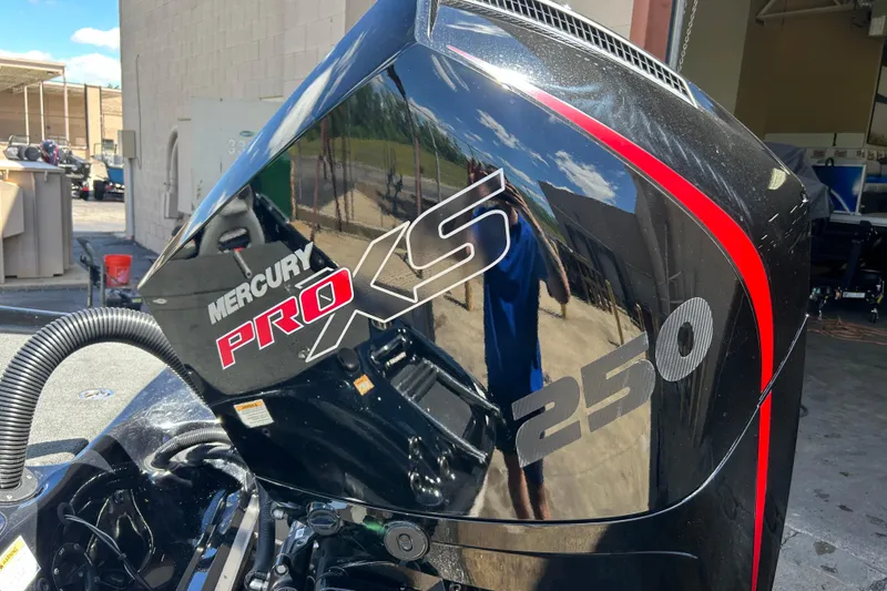Slide: The Image of Mercury Pro XS 250 engine on a 2018 Bass Cat Lynx boat. - 23