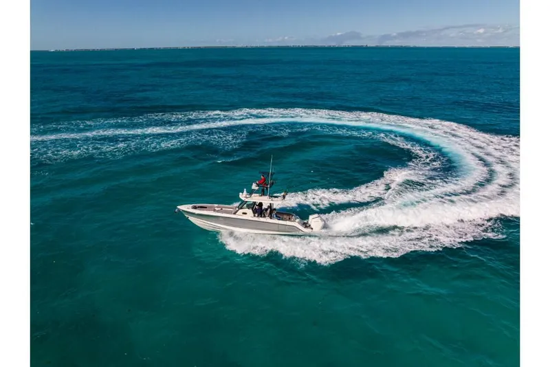 Slide: The Image of 2023-Boston-Whaler-360-Outrage-MarineMax - 67