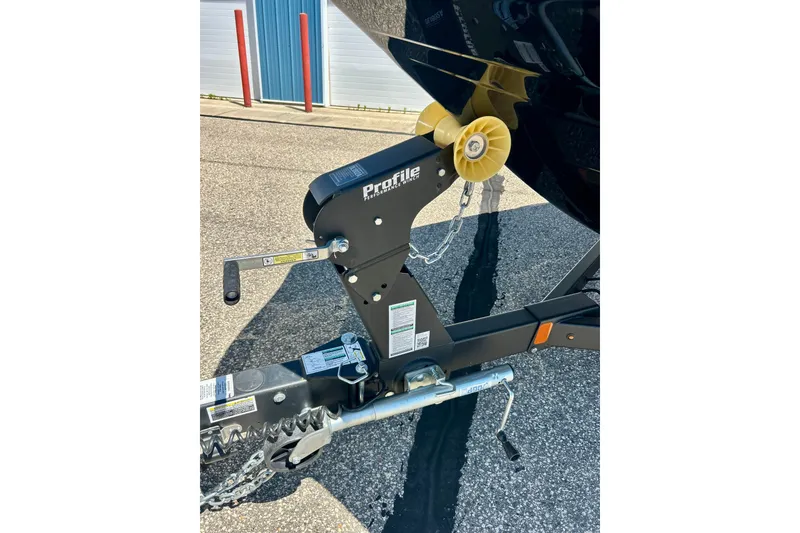 Slide: The Image of Trailer hitch of 2024 Yamaha Boats SX195 with Profile Performance branding. - 63
