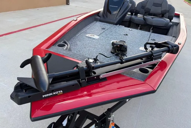 Slide: The Image of 2026 Tracker Pro Team 175 Crappie Edition boat with Minn Kota Edge trolling motor. - 11