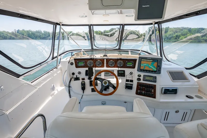 Slide: The Image of Sea Ray 480 Sedan Bridge 2003 - 71