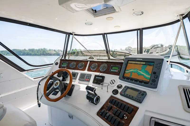 Slide: The Image of Sea Ray 480 Sedan Bridge 2003 - 73