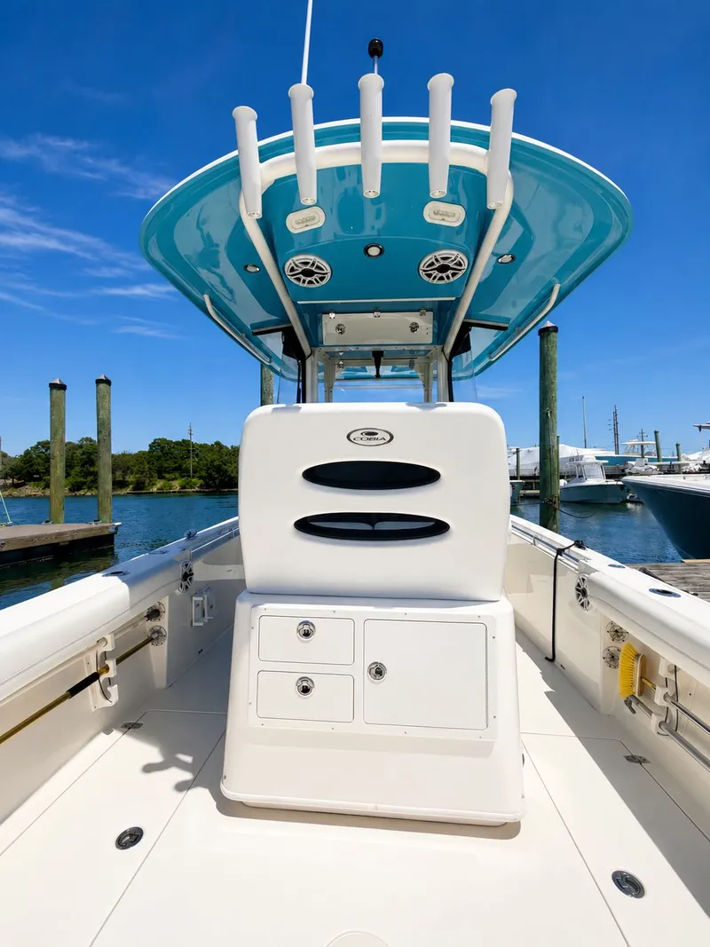 Slide: The Image of Cobia 240 Center Console 2020 - 7