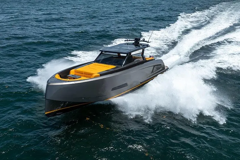 The Image of Port bow profile - 1
