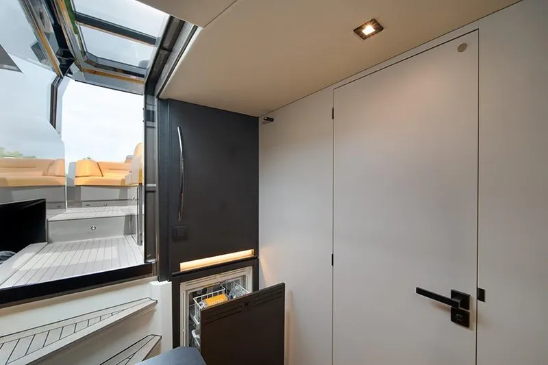 Slide: The Image of Refrigerator - 33
