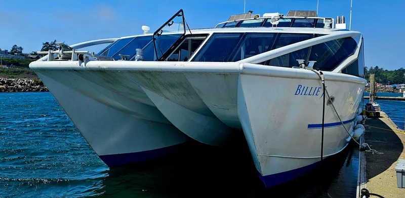 Slide: The Image of High-speed passenger catamaran docked, Custom model, 2008, designed for 70 passengers. - 20