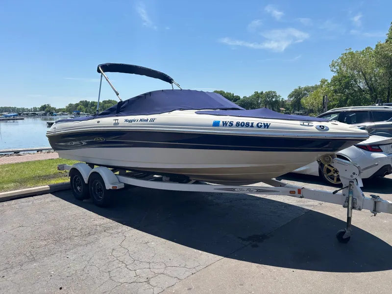 The Image of Sea Ray 200 Sport 2005 - 0