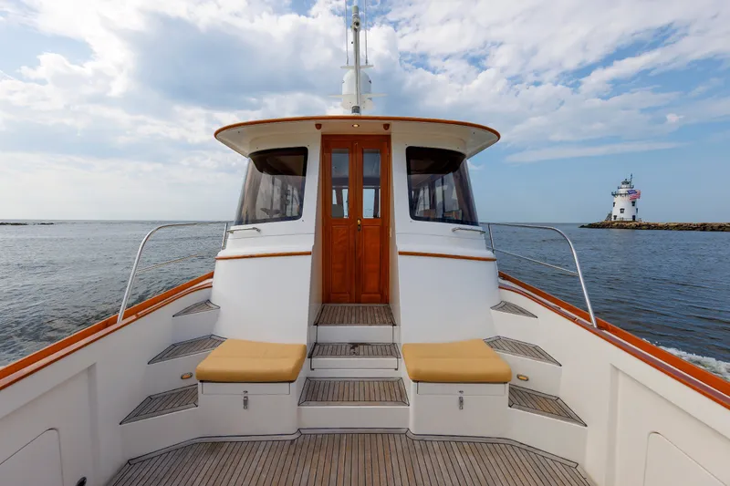 Slide: The Image of Alden 52 Salon Express 2008 yacht deck with lighthouse view on the horizon. - 37