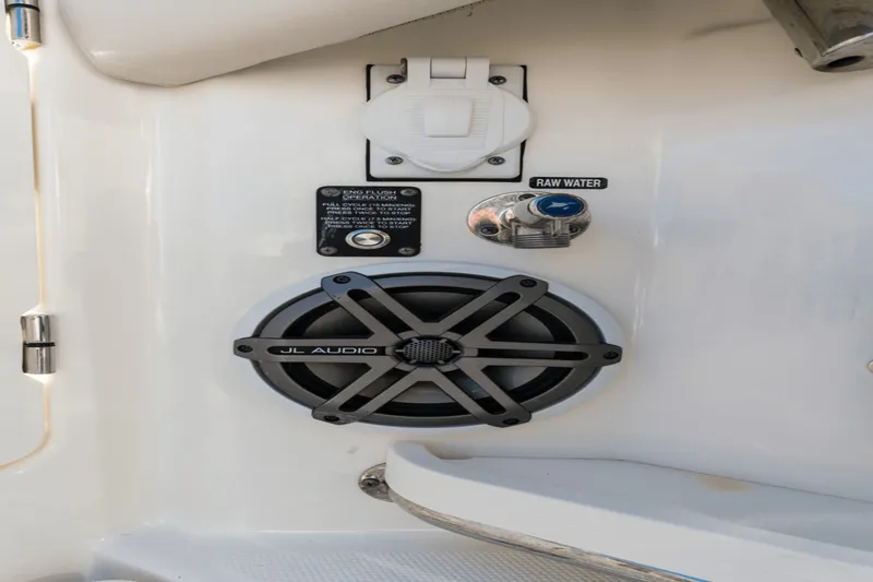 Slide: The Image of Boston Whaler 380 Realm 2027 - 113