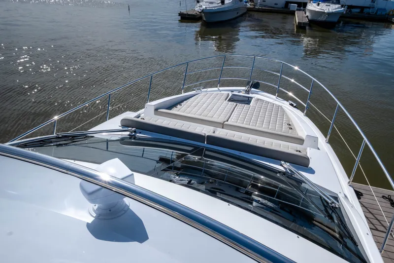 Slide: The Image of Azimut 50 Fly 2018 on water, front deck view. - 30
