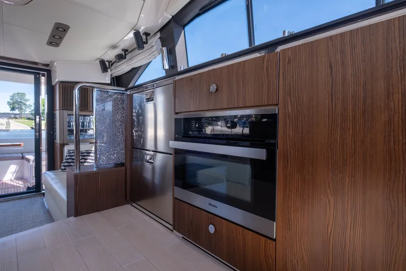 Slide: The Image of Interior of 2018 Azimut 50 Fly with modern kitchen. - 44