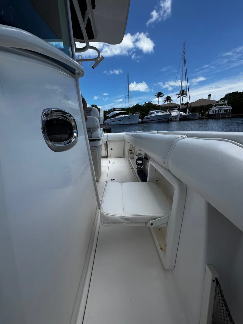 Slide: The Image of Boston Whaler 280 Outrage 2011 - 17