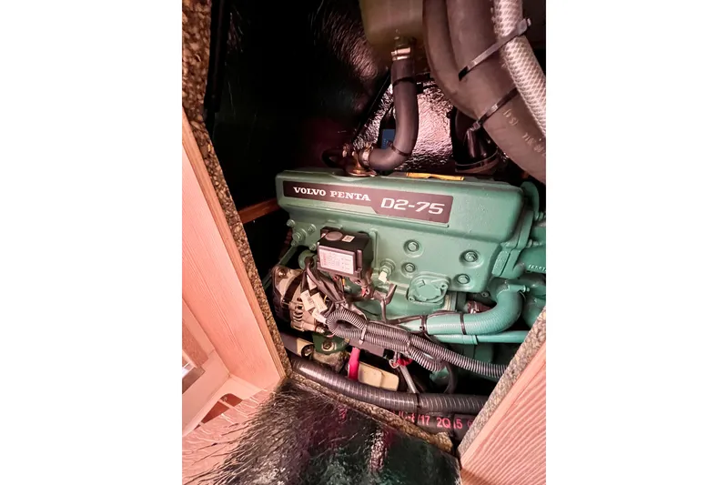 Slide: The Image of Volvo Penta D2-75 engine in 2016 Hanse 455 sailboat, detailed view. - 177