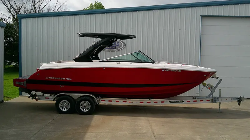 The Image of Chaparral 29 Surf 2020 - 1