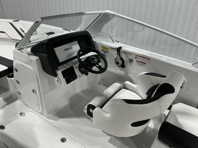Slide: The Image of Stingray 20 SBX 2027 - 17