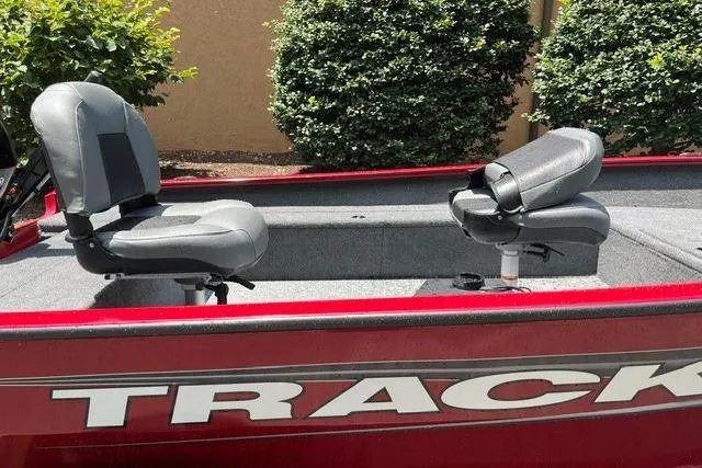 Slide: The Image of Red Tracker Super Guide V-16 T boat with two gray seats, 2026 model. - 5