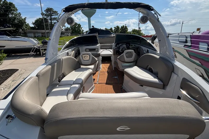 Slide: The Image of 2020 Crownline 290 SS boat interior with spacious seating and modern design. - 8