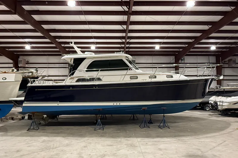 Slide: The Image of 2017 Sabre 38 Salon Express yacht in indoor storage facility. - 14