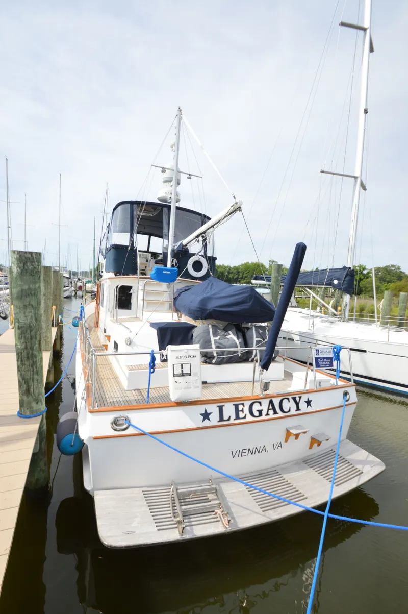 Slide: The Image of Grand Banks 42 Classic 2003 - 8