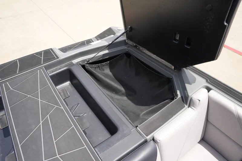 Slide: The Image of Storage compartment in ATX 24 Type-S boat, 2021 model. - 18