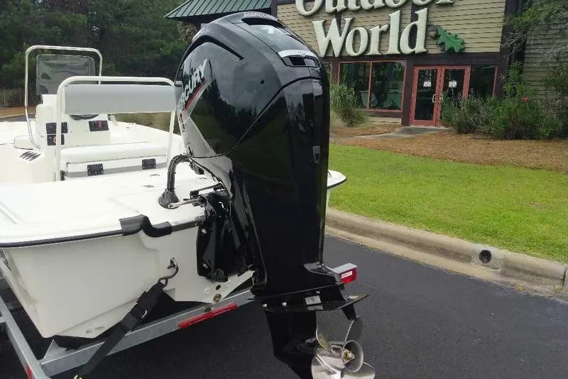 Slide: The Image of 2026 Mako Pro Skiff 17 CC boat with Mercury engine at Outdoor World. - 5